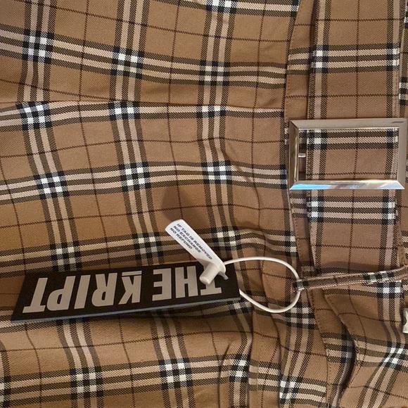 The Krypt (Burberry Pattern) Pants🐵 - Picture 3 of 3